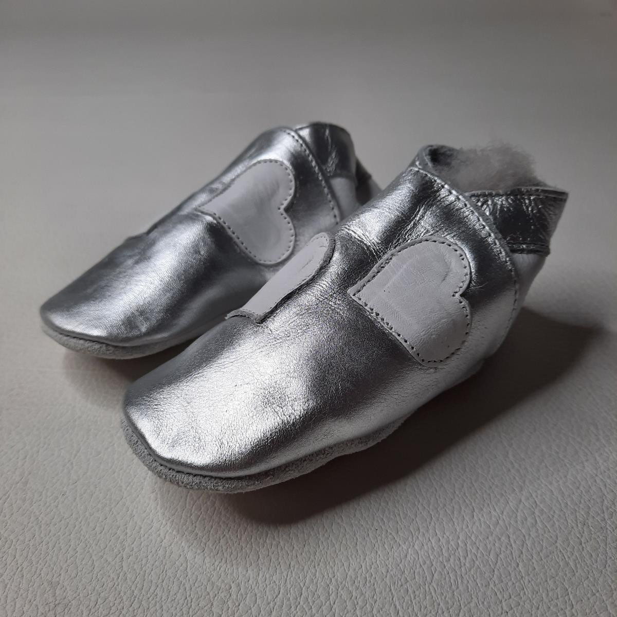 Chaussons en cuir Baby Dutch - Silver hearts - Taille L - photo 6