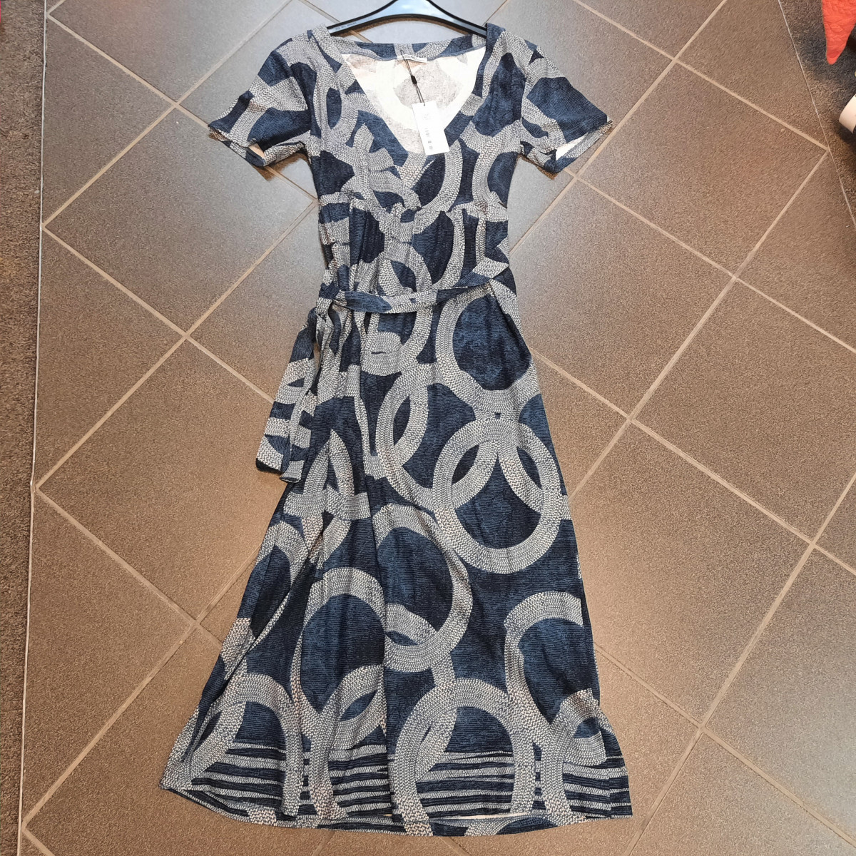 Robe blanche et bleu à motif Taille M - Boutique Toup'tibou - photo 6