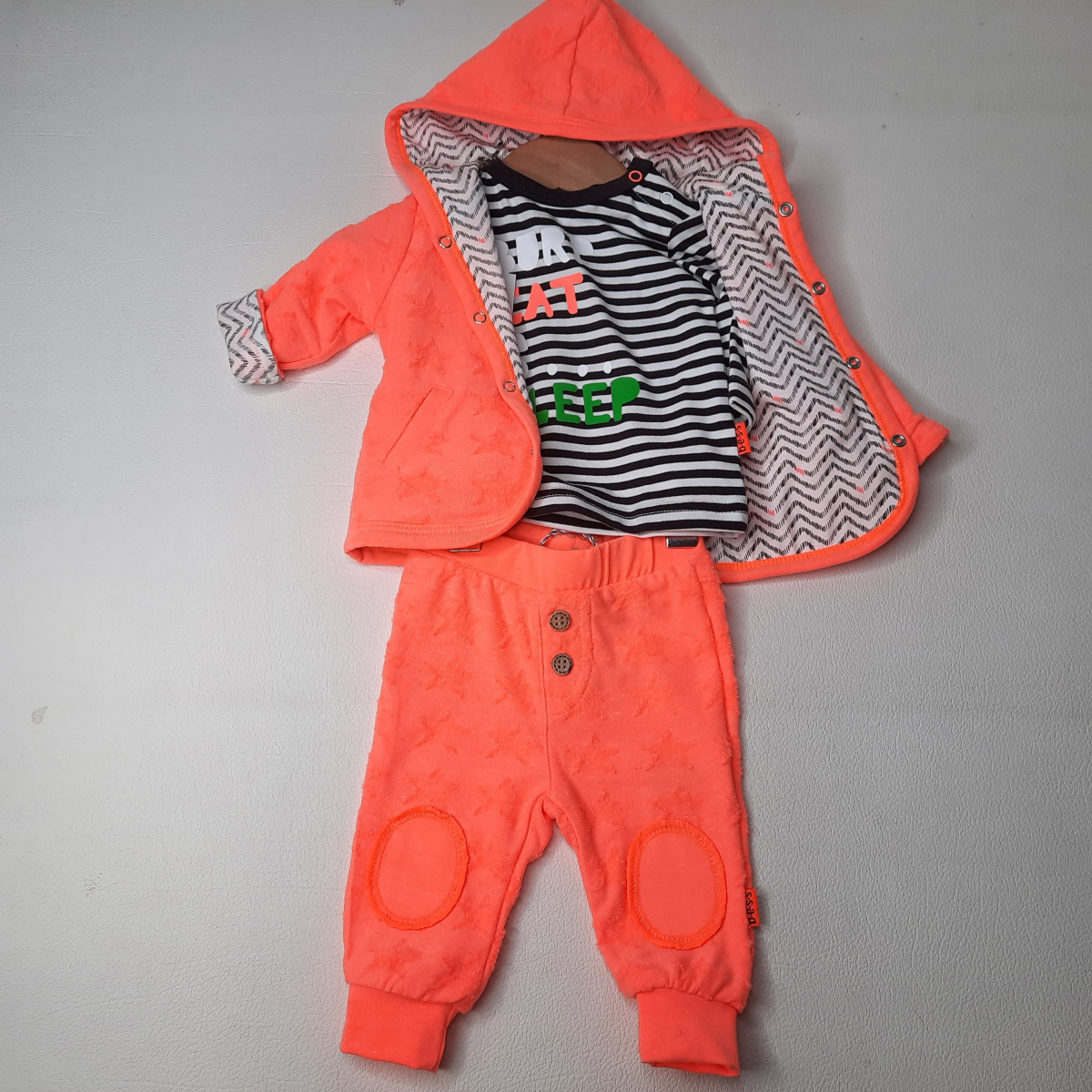 Ensemble 3pcs Gilet à capuche + T-shirt manches longues + Pantalon - photo 6