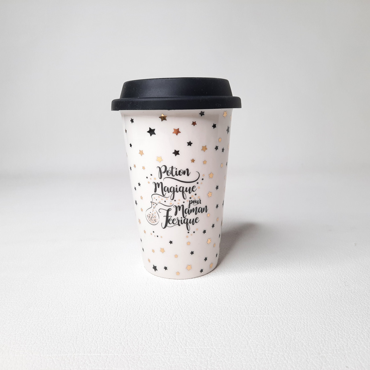 Mug noir avec couvercle en silicone - Potion magique