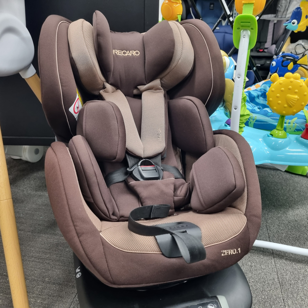 Siège auto recaro isofix de 0 à 15kg - Zero 1 marron de 2018