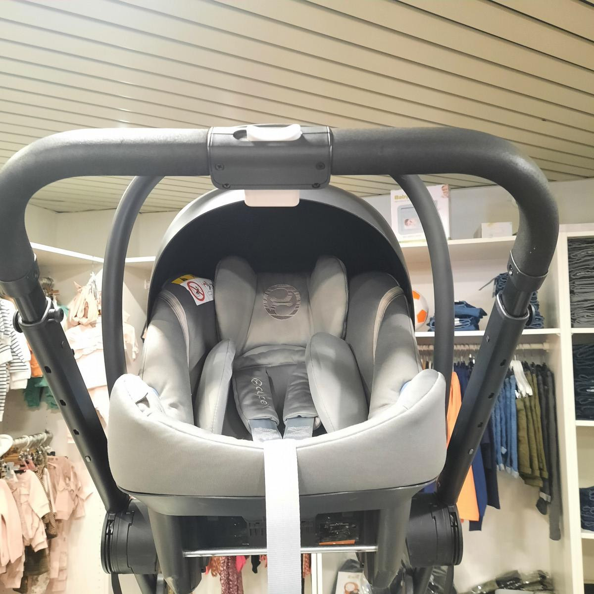 Poussette trio Cybex + base + siège auto Gr1 - fin 2018 - photo 8
