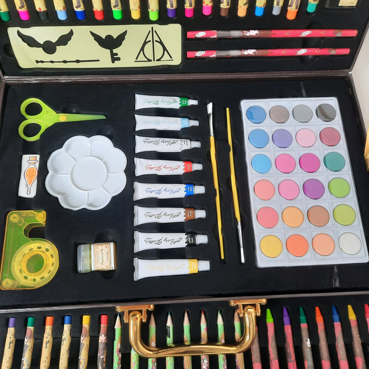 Harry Potter - Ma valise papeterie - photo 8
