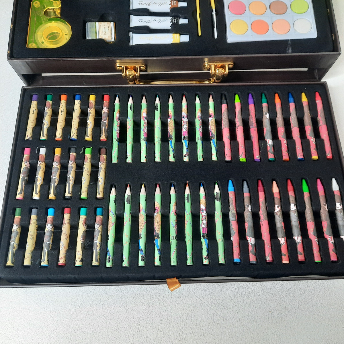 Harry Potter - Ma valise papeterie - photo 9