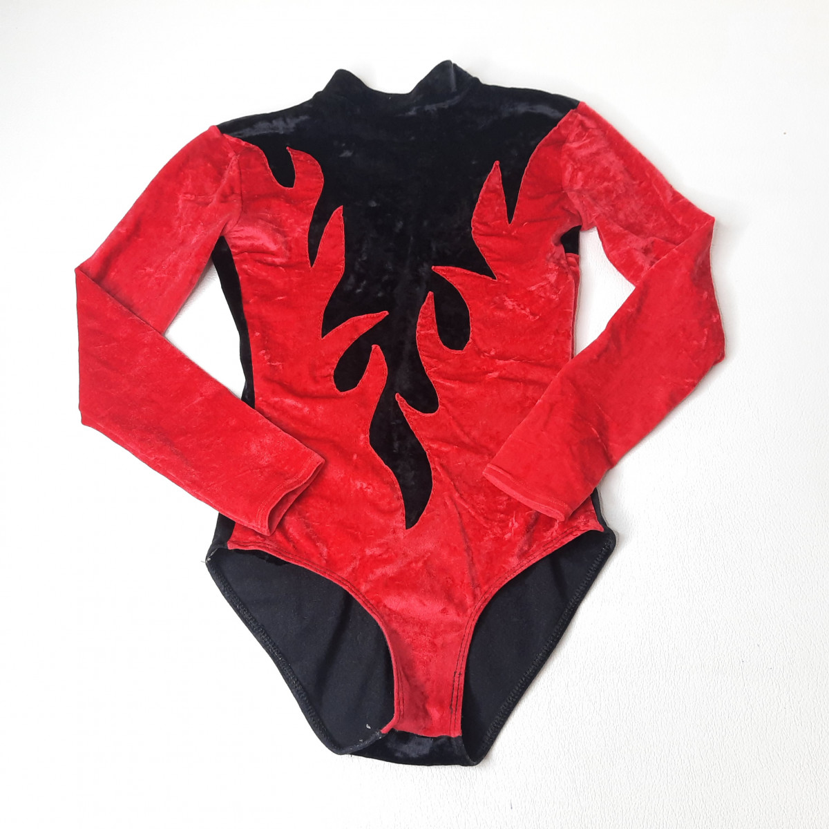 Maillot gym rouge et noir - Boutique Toup'tibou - photo 6