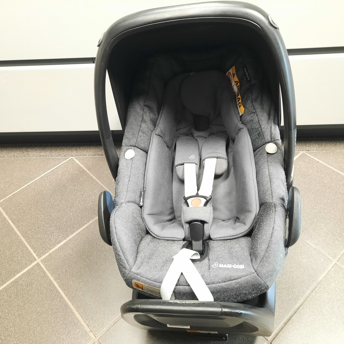 Poussette 3 en 1 Maxi cosy anthracite + base isofix - photo 14