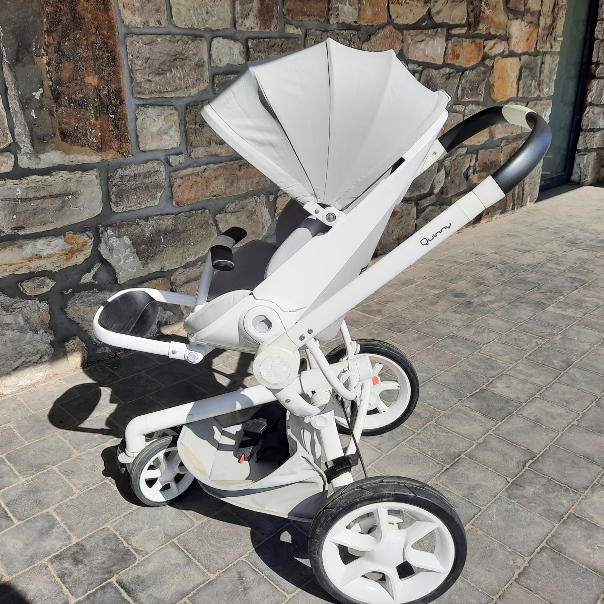 Poussette Quinny Mood grise 3 en 1 + base isofix 2017 - photo 10