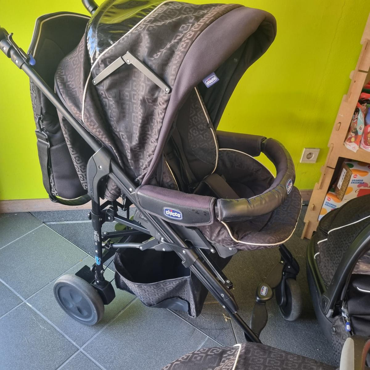 Poussette 3 en 1 Chicco noir - Boutique Toup'tibou - photo 7