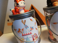 Pot avec couvercle + confetti + figurine + stickers et étiquette - photo 11
