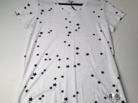 T-shirt blanc à étoiles Taille XL - photo 7