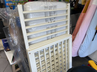 Lit en bois à barreaux blanc + matelas - photo 7