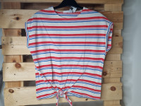 T-shirt ligné rouge bleu - photo 7