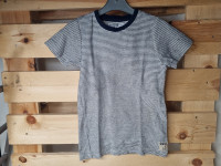 T-shirt bleu ligné ecru - photo 7